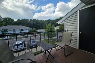 W169N11054 Ashbury Ln, Germantown, WI 53022 - Photo 19