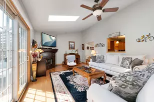 2081 Upper Ridge Rd, Port Washington, WI 53074 - Photo 7