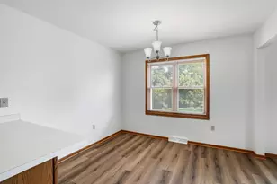3207 S Ridge Crest Ct, New Berlin, WI 53151 - Photo 59