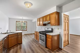 3207 S Ridge Crest Ct, New Berlin, WI 53151 - Photo 55