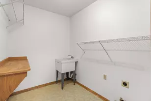 3207 S Ridge Crest Ct, New Berlin, WI 53151 - Photo 41