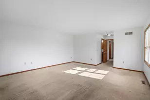 3207 S Ridge Crest Ct, New Berlin, WI 53151 - Photo 67