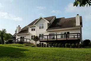 3207 S Ridge Crest Ct, New Berlin, WI 53151 - Photo 7