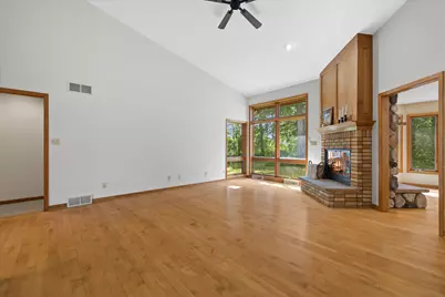 10845 N Wauwatosa Rd, Mequon, WI 53097 - Photo 7