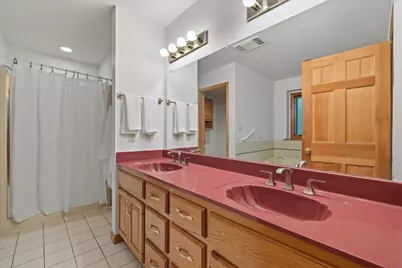 10845 N Wauwatosa Rd, Mequon, WI 53097 - Photo 23