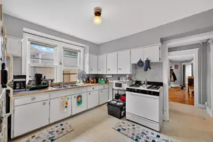 3238 N Cambridge Ave, Milwaukee, WI 53211 - Photo 23