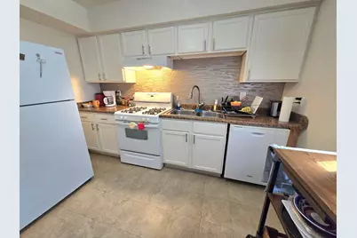 1407  Oakes Rd #3, Racine, WI 53406 - Photo 9