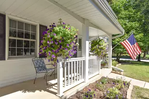 N102W7150 Harrison Ave, Cedarburg, WI 53012 - Photo 3