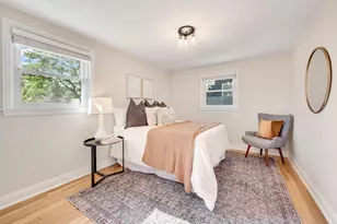 6261 N Bay Ridge Ave, Whitefish Bay, WI 53217 - Photo 15