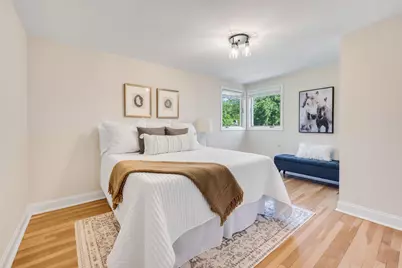 6261 N Bay Ridge Ave, Whitefish Bay, WI 53217 - Photo 13