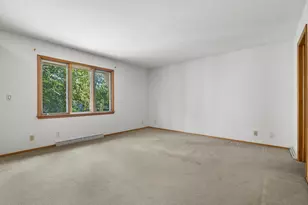 92 Woodfield Ct, Racine, WI 53402 - Photo 31