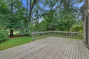 92 Woodfield Ct, Racine, WI 53402 - Photo 3