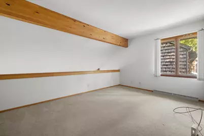 92  Woodfield Ct, Racine, WI 53402 - Photo 25