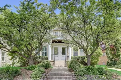 6118 W Wisconsin Ave #6120, Wauwatosa, WI 53213 - Photo 1