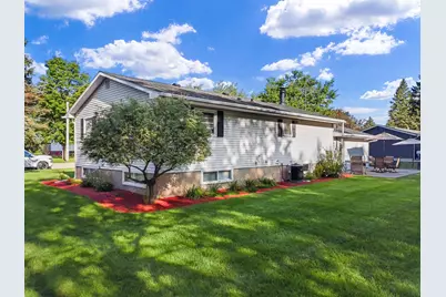 309 N Jackson St, Elkhorn, WI 53121 - Photo 29
