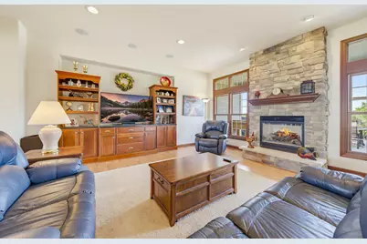 W224S7321  Glenecho Rd, Big Bend, WI 53103 - Photo 11