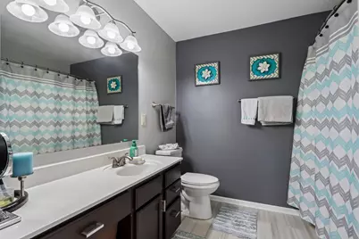 6877 S Rolling Meadows Ct #202, Oak Creek, WI 53154 - Photo 23