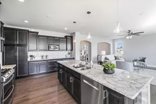 1815 E Lilac Ln, Oak Creek, WI 53154 - Photo 13