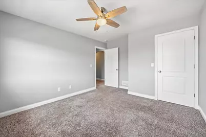 1815 E Lilac Ln, Oak Creek, WI 53154 - Photo 27