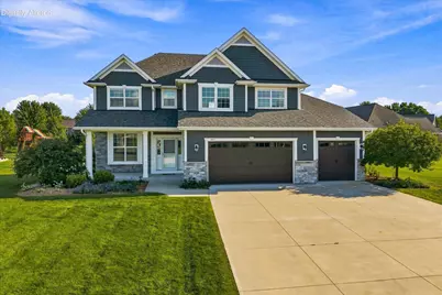 1815 E Lilac Ln, Oak Creek, WI 53154 - Photo 3