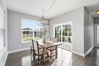 1815 E Lilac Ln, Oak Creek, WI 53154 - Photo 15