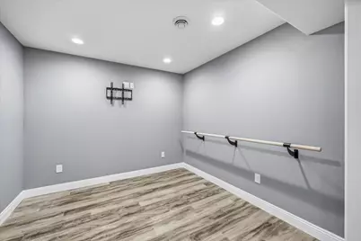 1815 E Lilac Ln, Oak Creek, WI 53154 - Photo 37