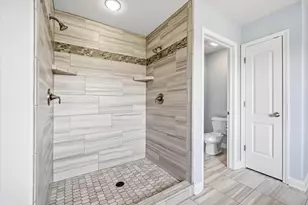 1815 E Lilac Ln, Oak Creek, WI 53154 - Photo 23
