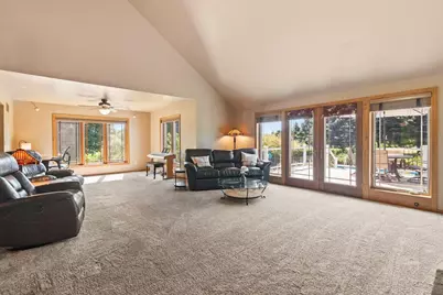 N39W32963  High Hill Ct, Nashotah, WI 53058 - Photo 17