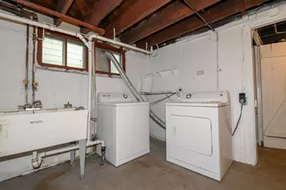 1359 N 42nd St, Milwaukee, WI 53208 - Photo 25