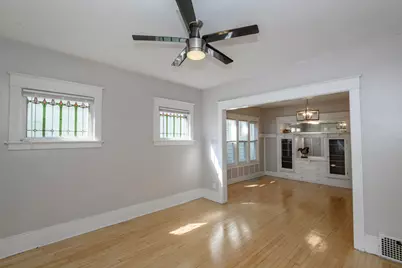 1359 N 42nd St, Milwaukee, WI 53208 - Photo 5