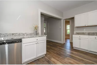 1359 N 42nd St, Milwaukee, WI 53208 - Photo 13