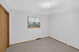 4092 Mary Ln, Jackson, WI 53012 - Photo 13