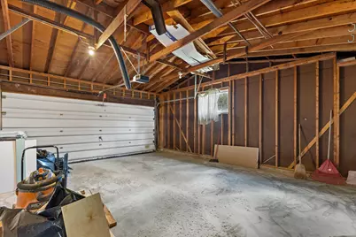 3455 S Russel Rd, New Berlin, WI 53151 - Photo 35