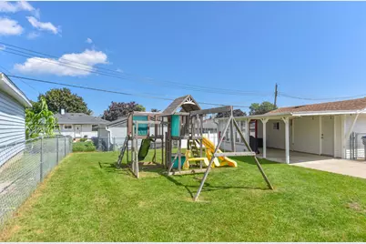 6464 S 18th St, Milwaukee, WI 53221 - Photo 21