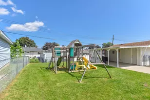 6464 S 18th St, Milwaukee, WI 53221 - Photo 21