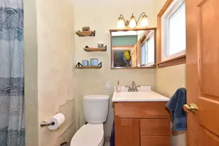 6464 S 18th St, Milwaukee, WI 53221 - Photo 11