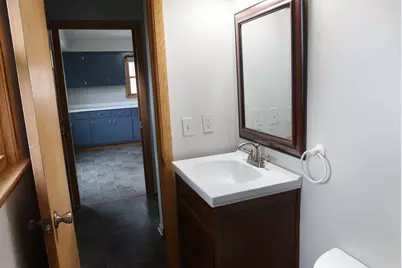 4149  Lasalle St, Racine, WI 53402 - Photo 9