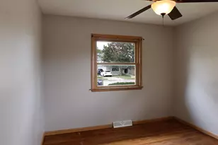 4149 Lasalle St, Racine, WI 53402 - Photo 13