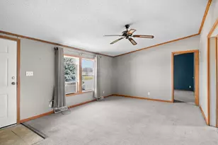 304 Park Ln, Mishicot, WI 54228 - Photo 7