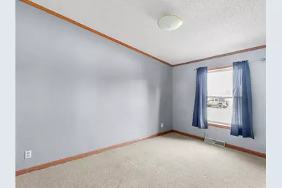 304  Park Ln, Mishicot, WI 54228 - Photo 19