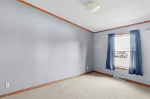304 Park Ln, Mishicot, WI 54228 - Photo 19