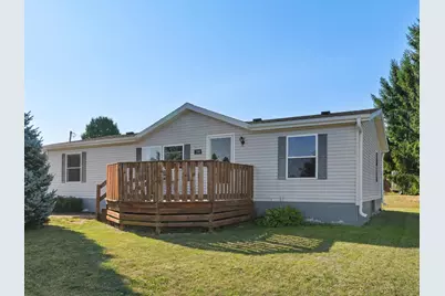 304  Park Ln, Mishicot, WI 54228 - Photo 1
