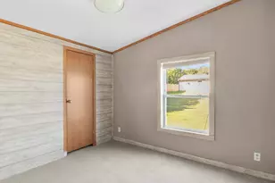 304 Park Ln, Mishicot, WI 54228 - Photo 21