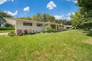 12 S Ridgway St, Elkhorn, WI 53121 - Photo 3