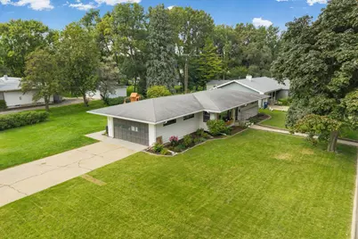 12 S Ridgway St, Elkhorn, WI 53121 - Photo 21