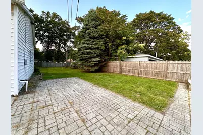 2622  6 Mile Rd, Racine, WI 53402 - Photo 23