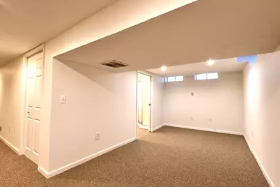2622  6 Mile Rd, Racine, WI 53402 - Photo 11