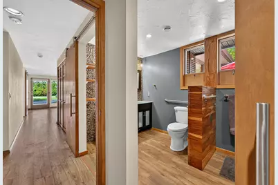 715 E Juniper Ln, Fox Point, WI 53217 - Photo 25