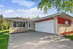 9634 W Rosedale Ave, West Allis, WI 53227 - Photo 1
