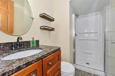 9634 W Rosedale Ave, West Allis, WI 53227 - Photo 21